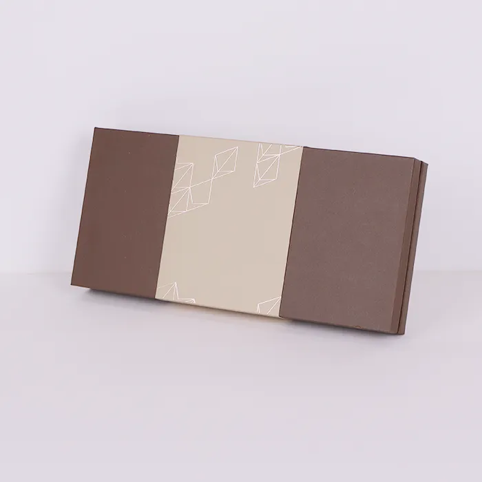 Boîtes de couvercle et de base